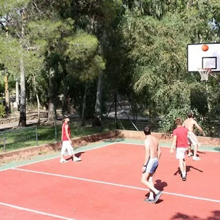 Agrustos 4*