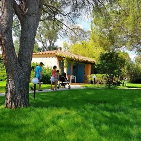 Hotel Agrustos