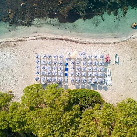 Agrustos Hotel