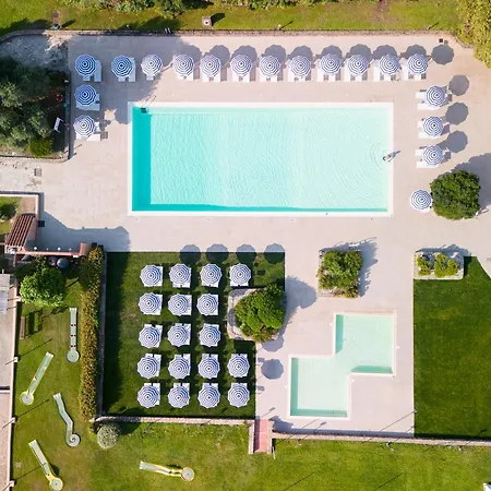 Hotel Agrustos 4*