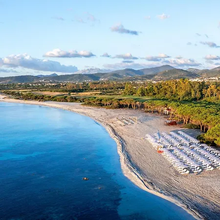 Agrustos Hotel 4*