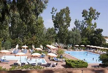 Mclub 4* بودوني