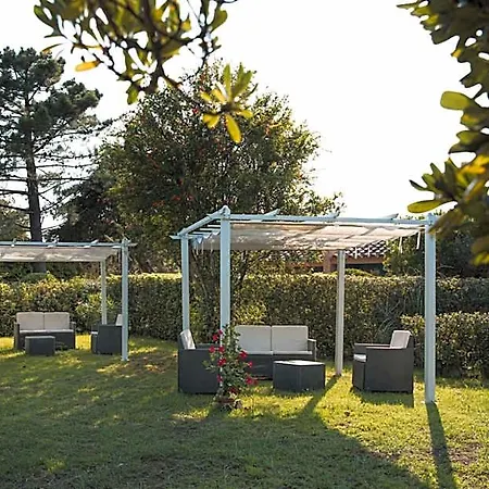 Hotel Mclub 4*